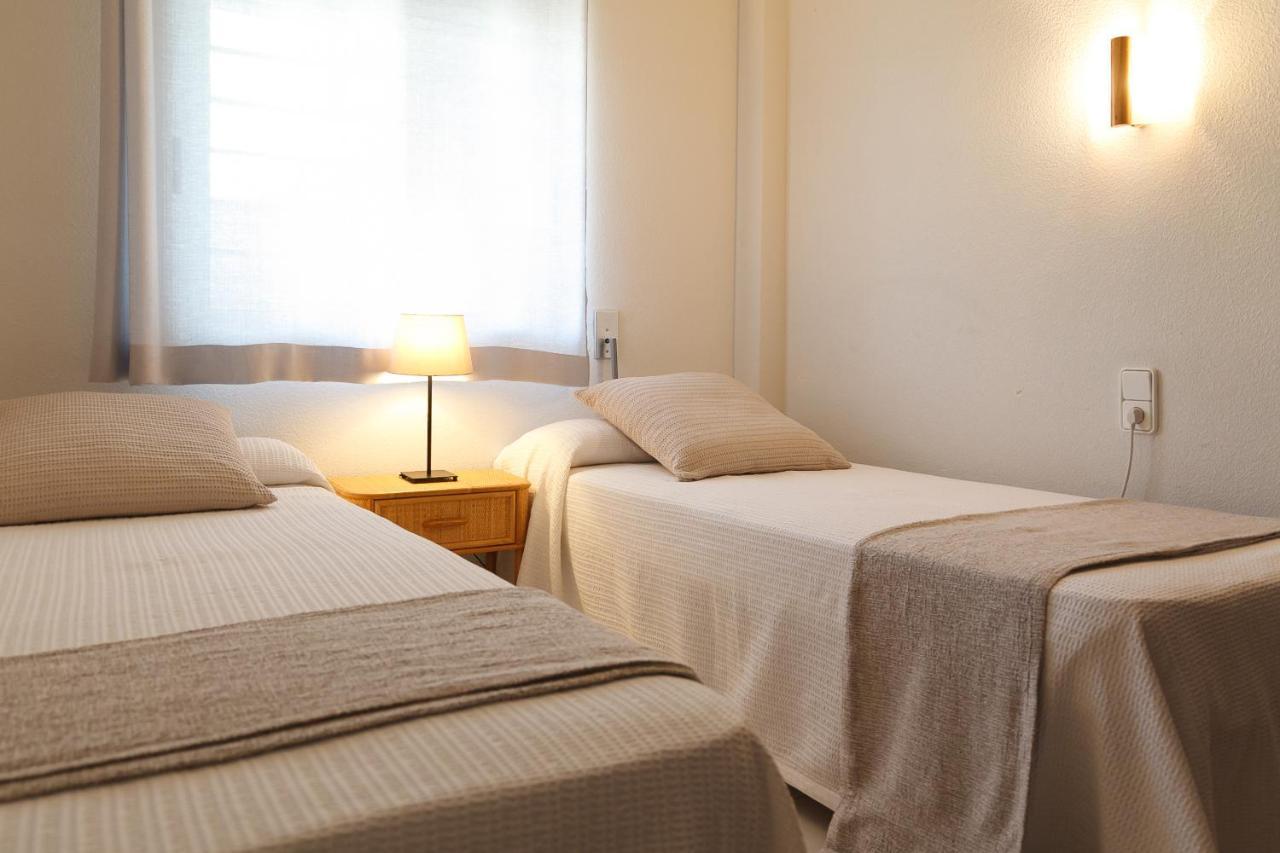 Uhc Barcino Apartments 萨洛 外观 照片